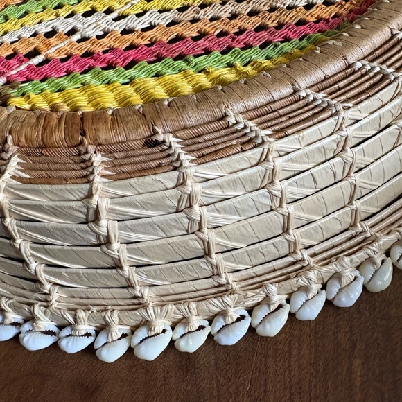 Coastal Hand Woven Basket Seashell Edge Artisan Natural Fibers Wicker Rattan - Picture 3 of 8